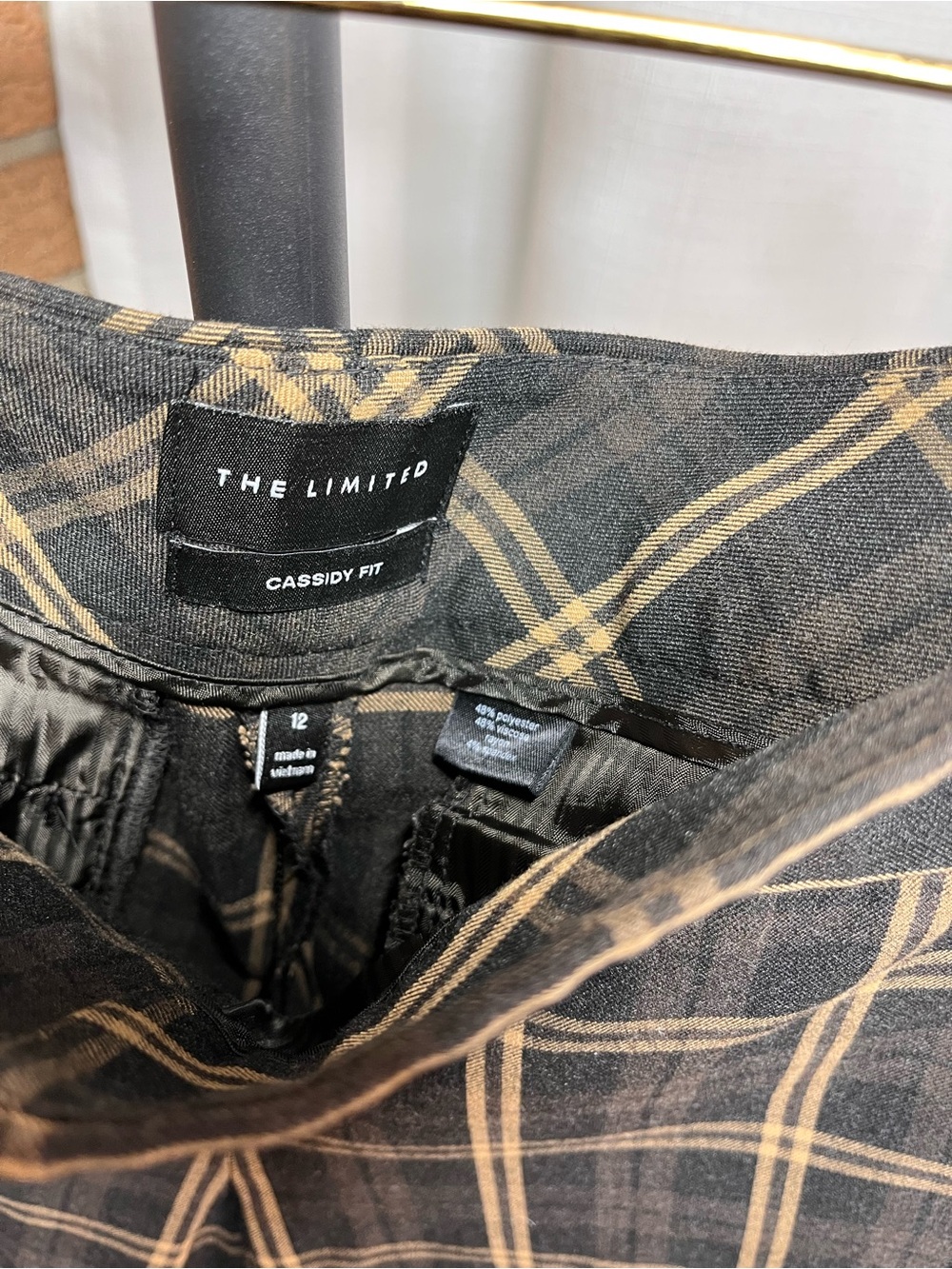 The Limited Cassidy Fit Plaid Tailored Shorts  12 Brown Black Career Preppy - Picture 3 of 4